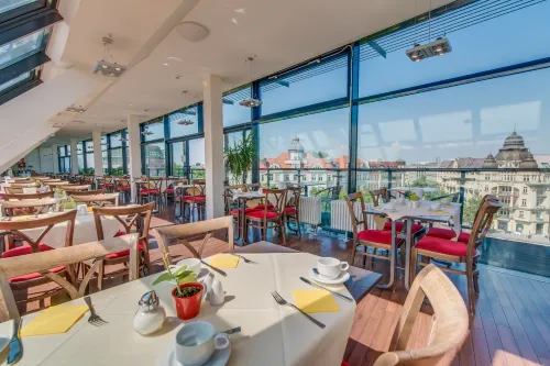 Come Inn Berlin Kurfürstendamm Dining Photos