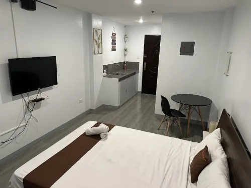 Aden Hotel Photos