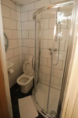 Holland Inn Hotel Photos