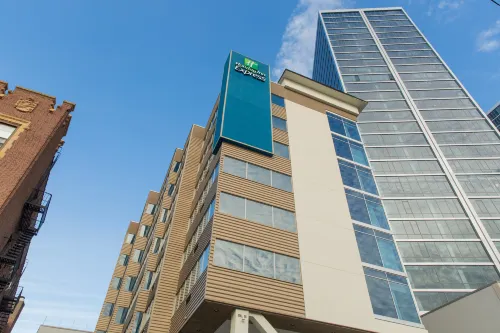 Holiday Inn Express New Rochelle Featured Photos