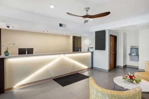 Best Western Exeter Inn  Suites Public Areas Photos