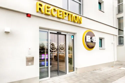 B&B HOTEL Augsburg-Nord Esterni Photos