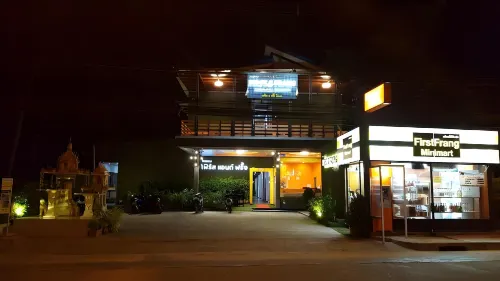 First and Frang Hotel - Koh Phangan Eksterior Photos