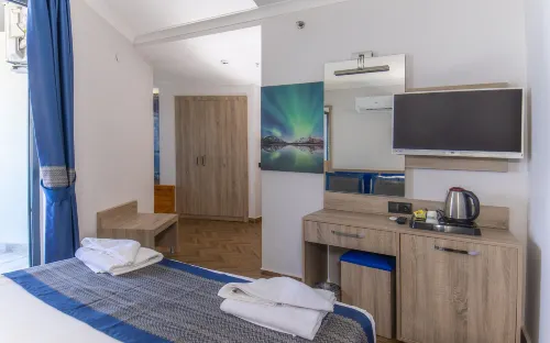 Relax Beach Hotel Photos