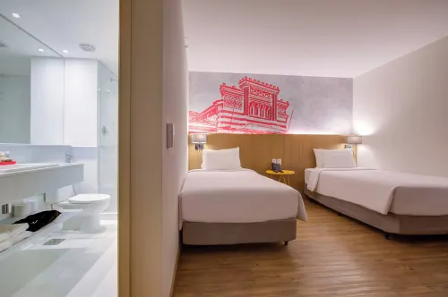 Radisson Red Campinas Huoneet Photos