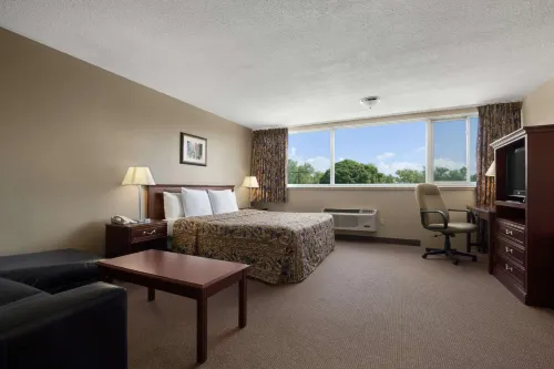 Travelodge by Wyndham Richmond Hill Camere Photos