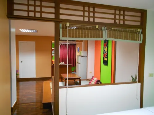 B.S. Court Hotel Sathorn Rooms Photos