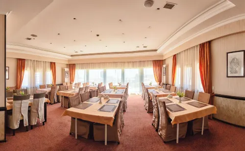 Diplomat Hotel Baku Питание Photos