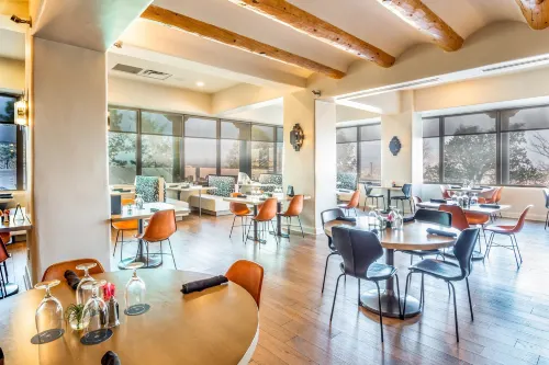 Sheraton Albuquerque Airport Hotel Dining Photos