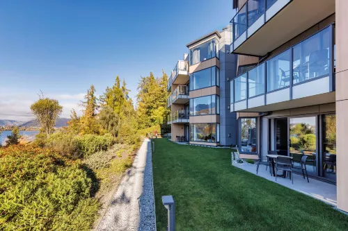 Oaks Queenstown Shores Resort Exterior Photos