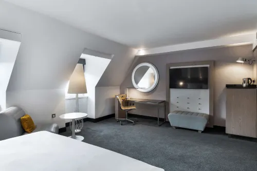 Radisson Blu Hotel Edinburgh City Centre Rooms Photos