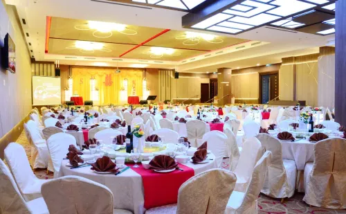 Nagoya Hill Hotel Batam Restauranger Photos