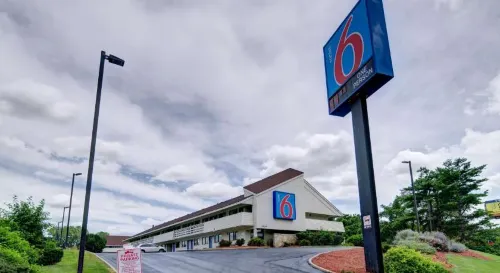 Motel 6 Kansas City, MO Extérieur Photos
