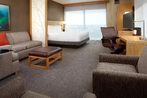 Hyatt Place Miami Airport East Rooms Photos