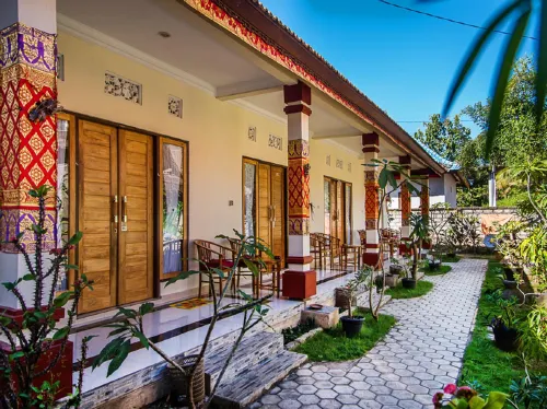 Pondok Kana and Hostel by  Ecommerceloka Extérieur Photos