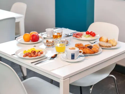 B&B Hotel Torino President Restauration Photos