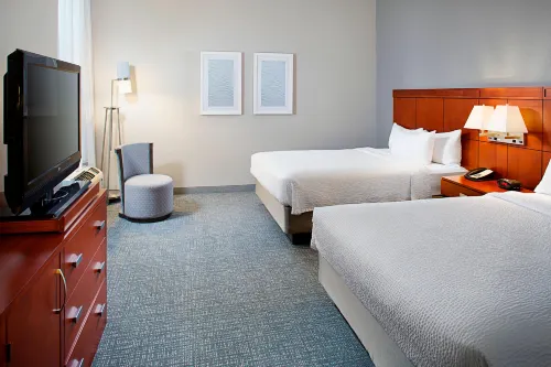 Courtyard San Antonio SeaWorld®/Westover Hills Rooms Photos