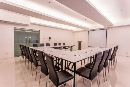 Y2 Residence Hotel Managed by HII Business Facilities Photos