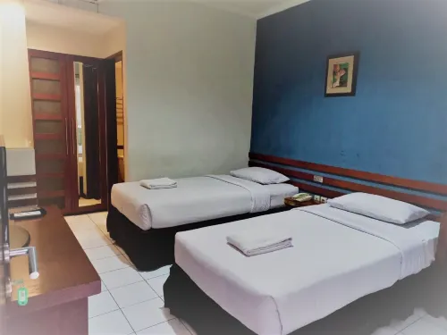 N Hotel Harmoni Jakarta Pusat Kamar Photos