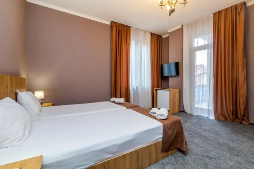 Hotel Marlyn Photos