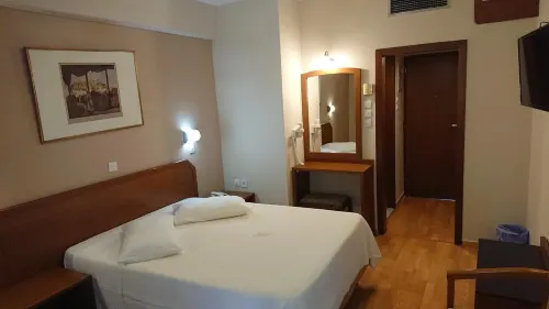 Economy Hotel Zimmer Photos