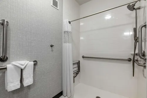 Hampton Inn Ft. Collins Photos