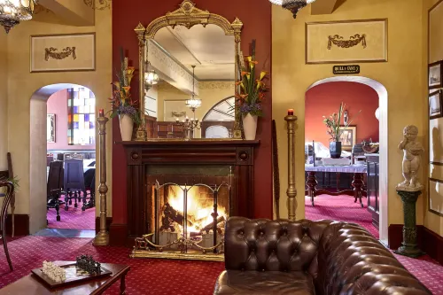 Quality Hotel Colonial Launceston Business Facilities Photos