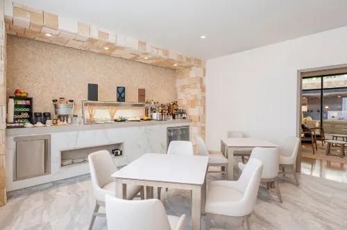 Adults Only, Royalton Chic Antigua Dining Photos