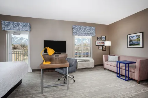 Hampton Inn and Suites by Hilton Logan Photos