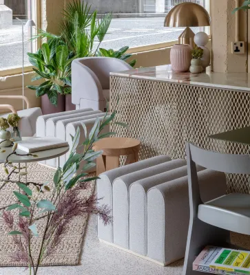 Locke at Broken Wharf Public Areas Photos
