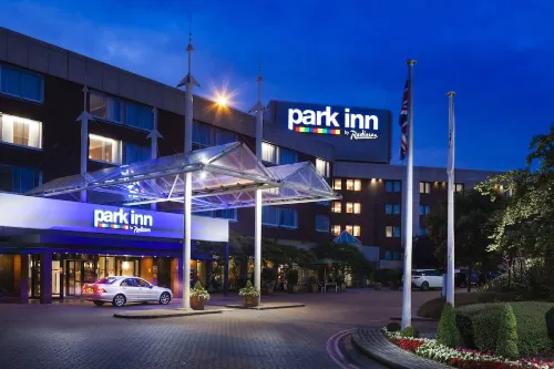 Radisson Hotel and Conf Centre London Heathrow Extérieur Photos