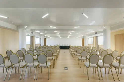 Tryp by Wyndham Porto Expo Hotel Business Photos