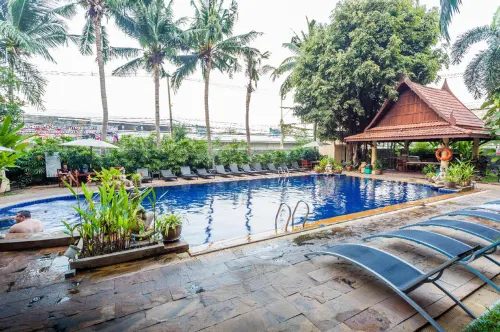 Nova Park Hotel Pattaya Избранное Photos