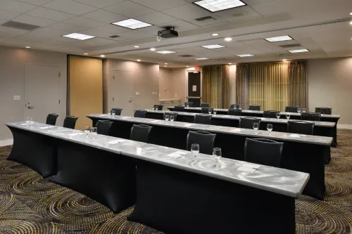 Hilton Garden Inn Napa Business Photos