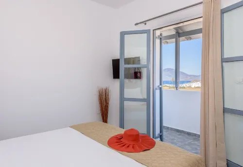 Elea Milos Chambres Photos