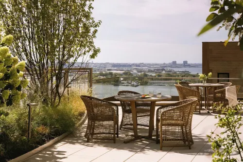 Sonder Battery Park Public Areas Photos