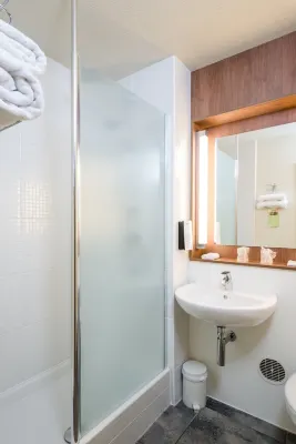 Campanile Toulouse Ouest - Purpan Zimmer Photos