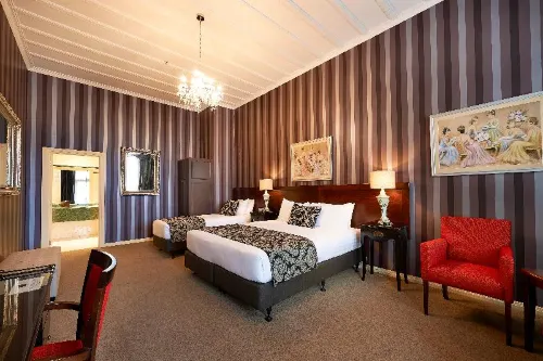 Prince's Gate Hotel Rooms Photos