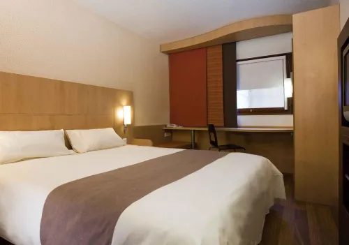 Hôtel ibis Paris Porte de Versailles Mairie d'Issy Photos