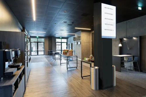 Courtyard Amsterdam Airport Public Areas Photos