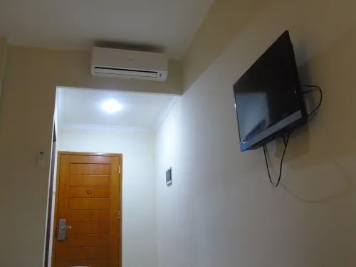 Pia Hotel Cirebon Værelser Photos