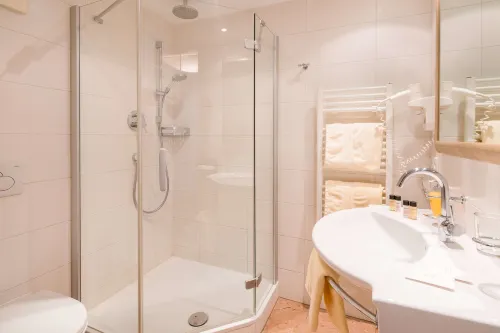 BEST WESTERN Plus Hotel Goldener Adler Innsbruck Photos