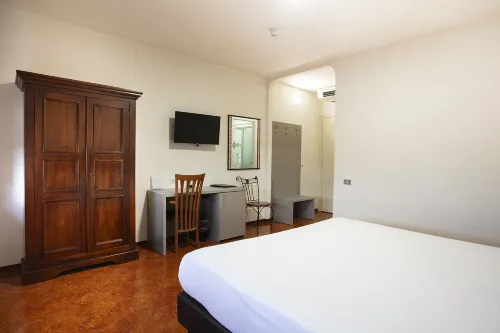 CDH Hotel Modena Camere Photos