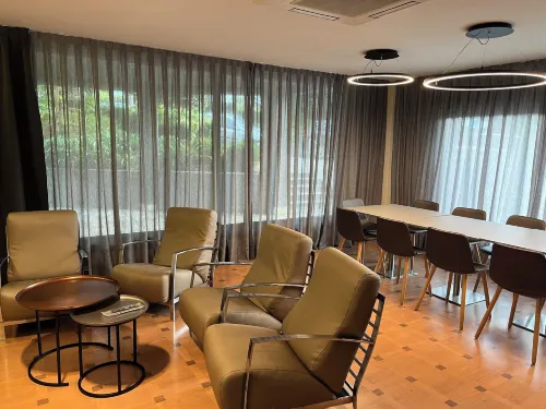 Hotel Avenida Business Facilities Photos
