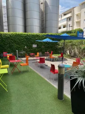 Hôtel ibis budget Sète Centre Espaces publics Photos