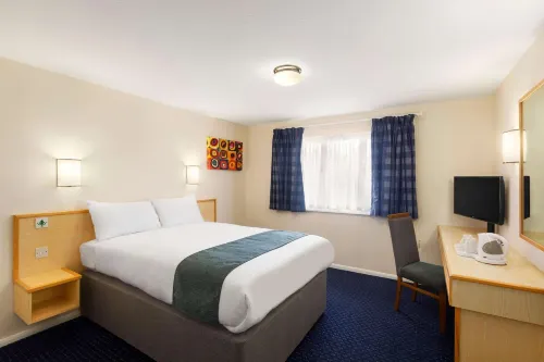 Days Inn by Wyndham Sutton Scotney South Zimmer Photos