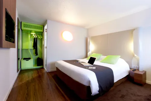 Campanile Orleans Nord - Saran Kamar Photos