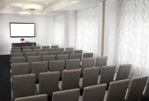 YVE Hotel Miami Business Facilities Photos