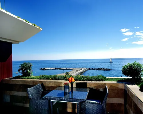 Gran Hotel Guadalpín Banus Рядом с отелем Photos