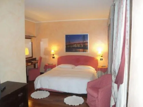 Hotel Due Mondi Snc Photos